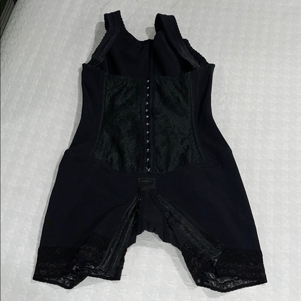 Faja colombiana “Karla’s” talla 34